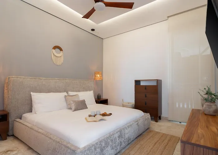 Amira District Apartment *