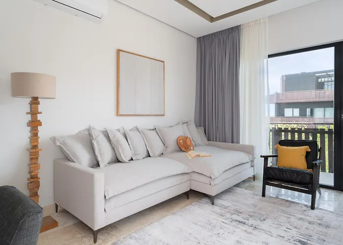 Apartment Amira District